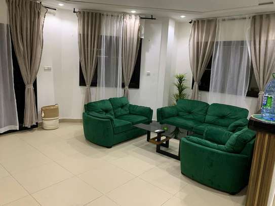 Studio meublé à louer à Ngor image 1