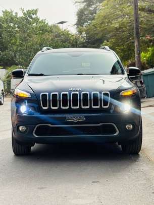 Jeep Cherokee 2016 full options image 2