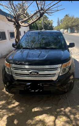 Ford Explorer 2011 image 1