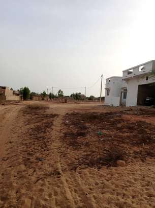Terrain à vendre à Mboro , cité Mariame image 4