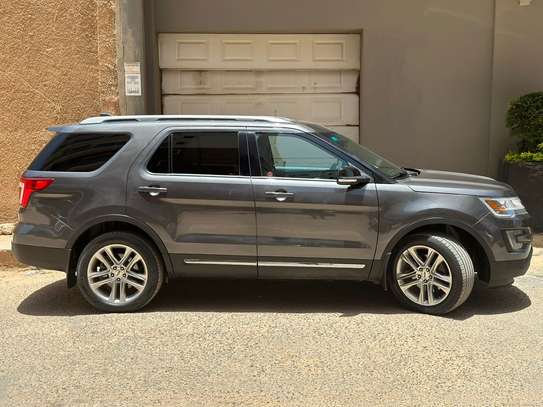 Location Ford Explorer Sel 07 Places image 4