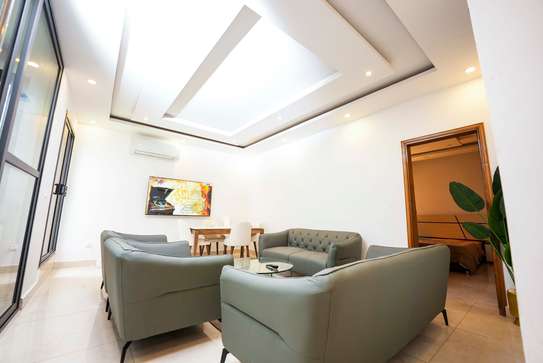 Studio Confortable B1D57 image 10