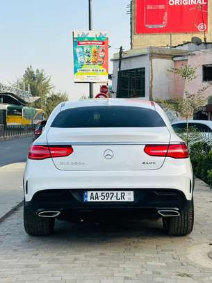 Mercedes GLE image 12