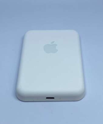 Batterie MagSafe AMB26-08337 pour iPhone Apple image 3