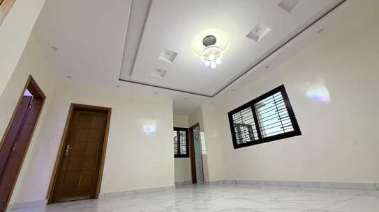 Appartement neuf spacieux avec balcon et sécurité image 5