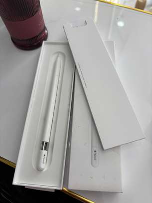 Pencil USB C image 1