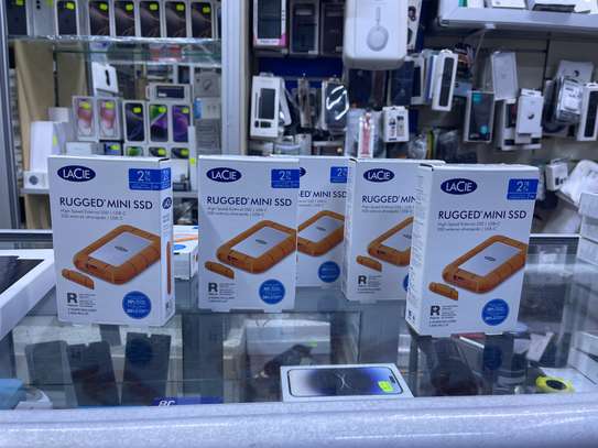 DISQUE DUR LACIE RUGGED MINI SSD 2To image 1