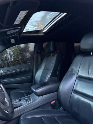 Jeep grand Cherokee limted image 4