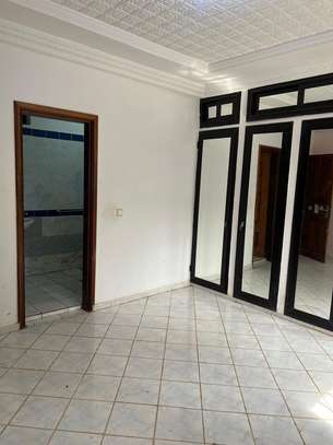 Villa à louer aux almadies image 12