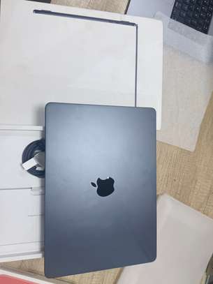 Macbook Air 13" M4 RAM16 256Go image 1