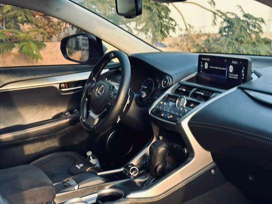 2020 Lexus NX 300H Hybrid image 4