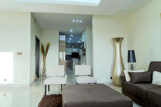 Appartement F5 non meublé à louer à Yoff image 1