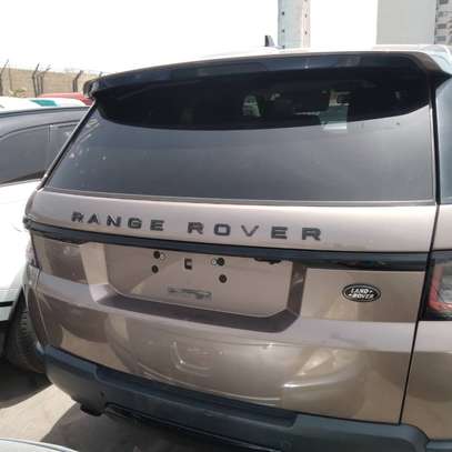 Range Rover sport image 11