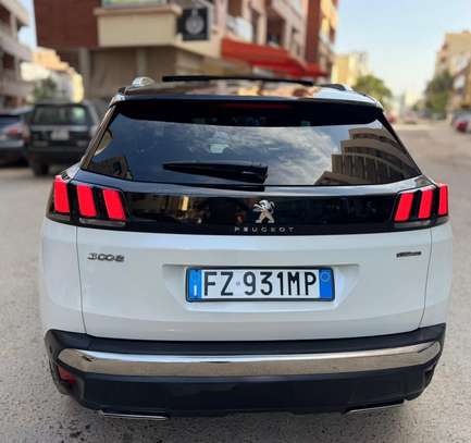 Peugeot 3008  2019 image 5