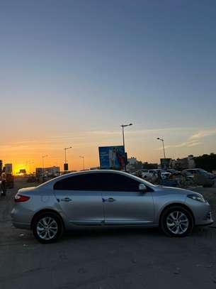Renault SM3  2016 image 8