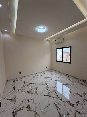 APPARTEMENT 3 CHAMBRES + ENTRÉE  SALON A YOFF ONOMO image 7