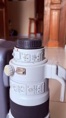 Canon EF 300mm f/2.8L IS II USM téléobjectif pro image 5