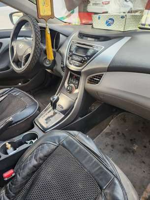 HYUNDAI ELANTRA 2013 image 4