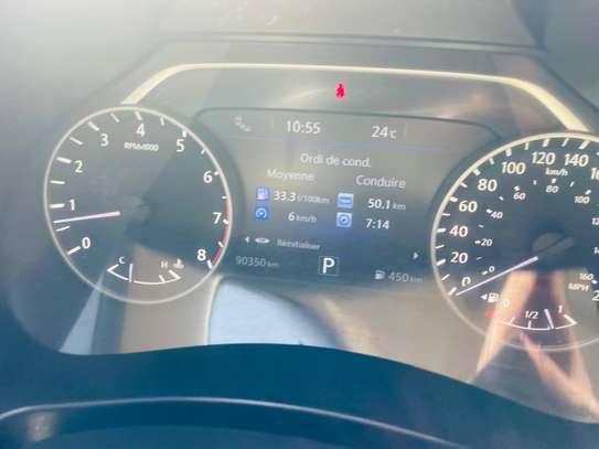 Nissan  2016 image 10