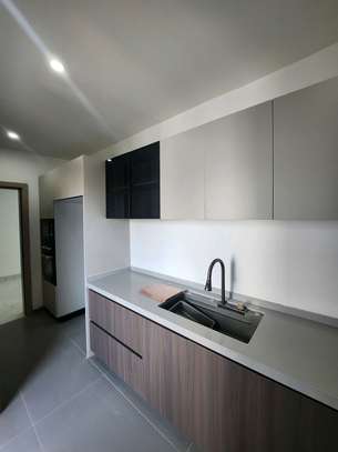 Appartement f4 neuf haut standing à Mermoz avec vue mer image 4