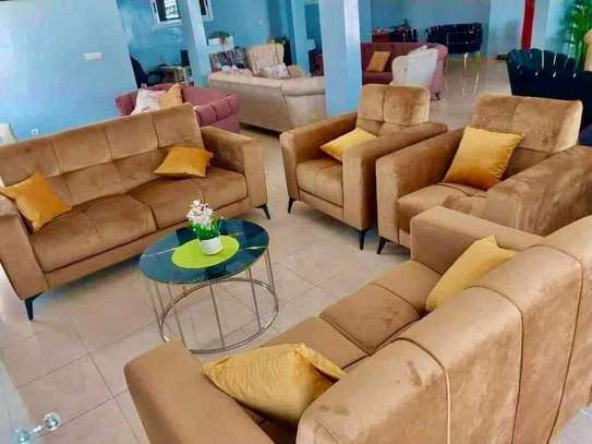 Salon 7 place image 7