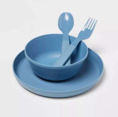 Kit repas enfant (bols, assiettes, cuillères, fourchettes) image 4