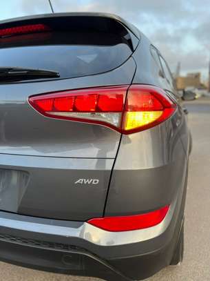 Hyundai Tucson image 13