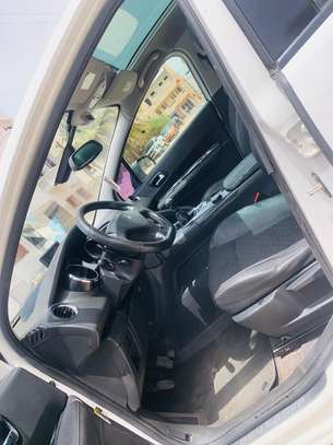 PEUGEOT 3008 2016 image 11