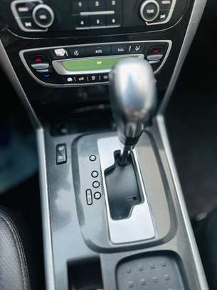 Renault (QM5) essence année 2016 image 9
