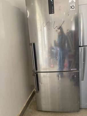 Réfrigérateur combiné blanc 2 portes spacieux image 5