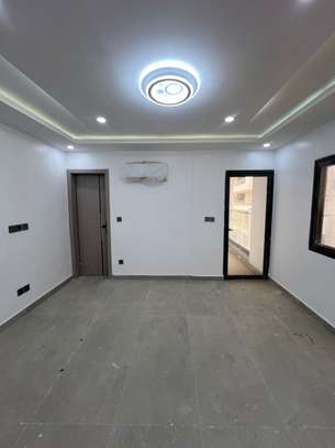 Immeuble R+7 Neuf a vendre aux Almadies image 12