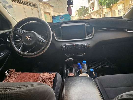 Kia Sorento 2016 image 13