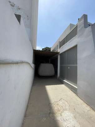 Magnifique Villa R+1 à louer image 13