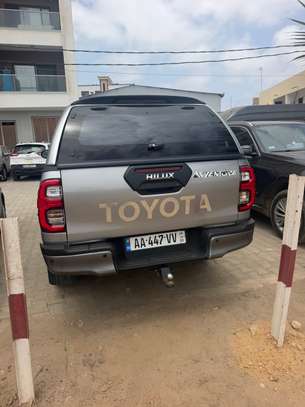 TOYOTA HILUX ADVENTURE image 6