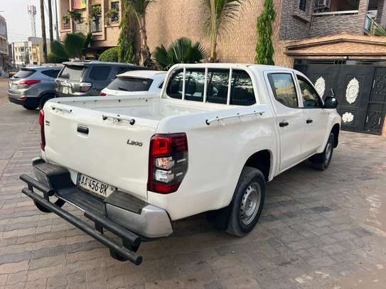 Mitsubishi L200 double cabine 2020 image 12