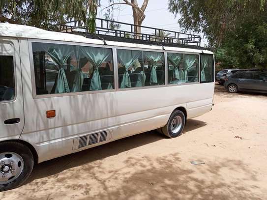 Location Bus image 10
