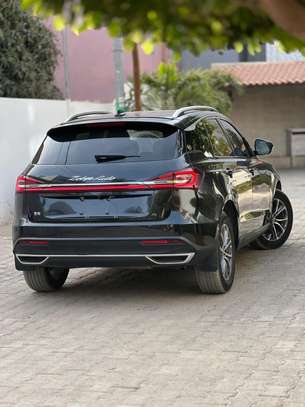 Zotye auto T500 image 5