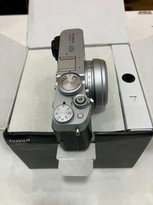 fujufilm X100VI image 4