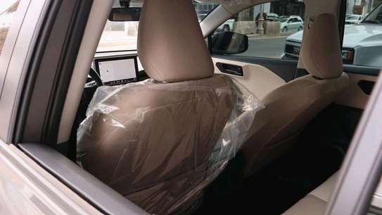 Toyota RAV4 2026 image 11