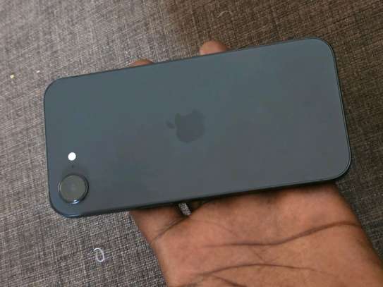 IPhone 16E 128GB Batterie 100%sim physique image 2