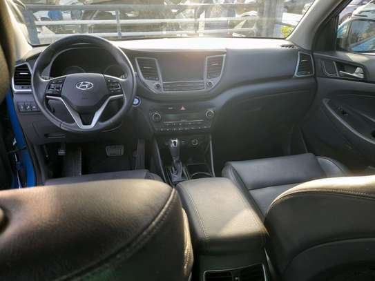 Hyundai tucson image 4