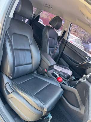 Hyundai Tucson image 11