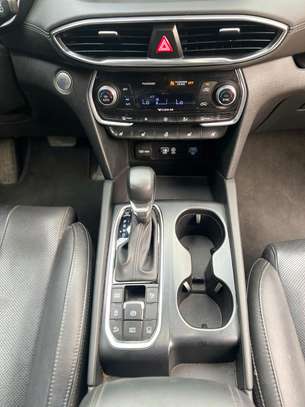 Hyundai Santa Fe 2020 limited 2.0T image 8