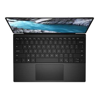 Dell XPS 9310 image 2