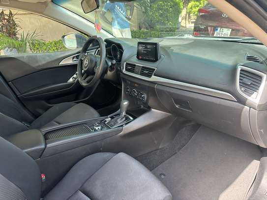 Mazda 3 2018 image 13