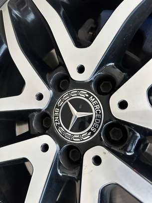 Mercedes GLA 250 image 3
