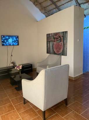 Chambre mini studio au lac rose image 4