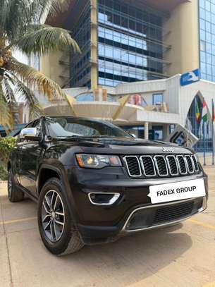 Jeep Grand Cherokee 2018 image 1