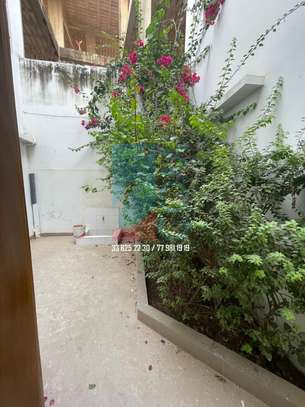 VILLA A VENDRE SACRÉ CŒUR image 8