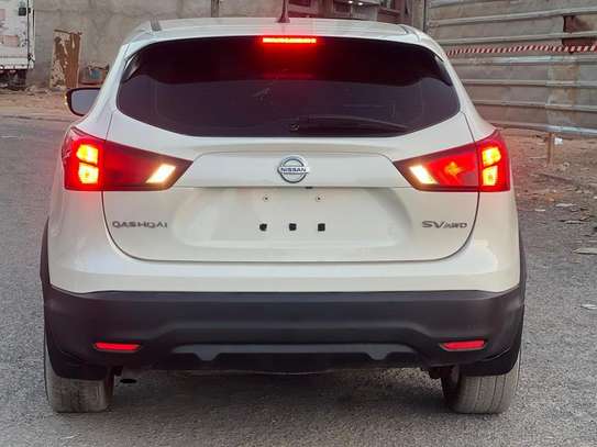 Nissan Qashqai 2018 image 2